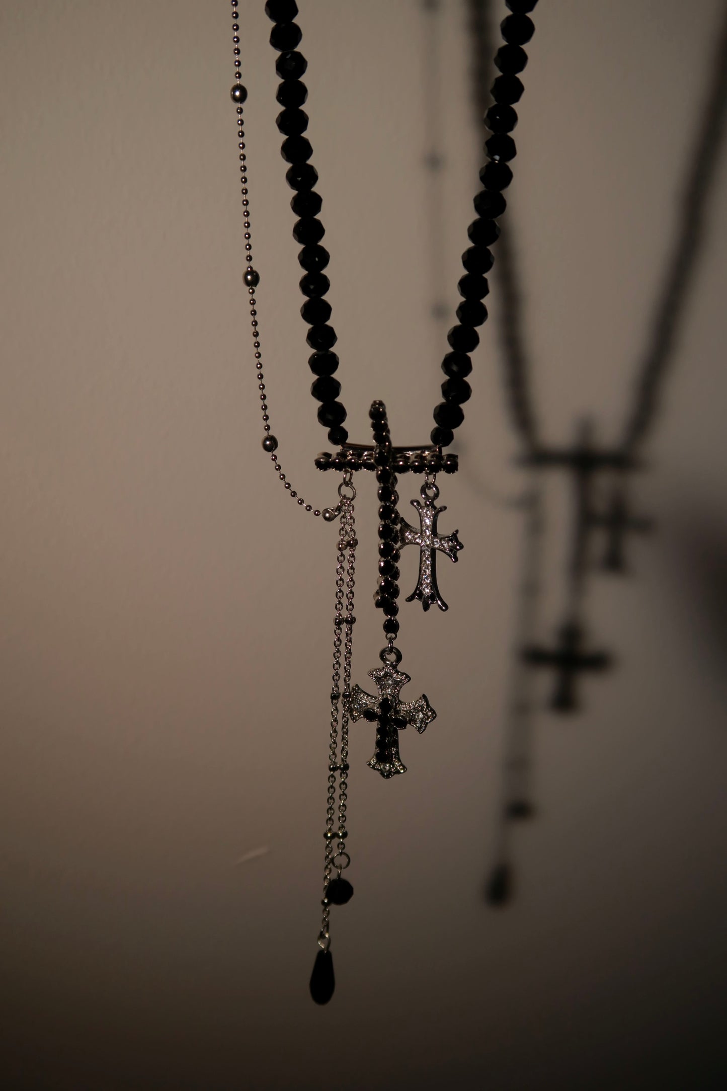Midnight Cross Necklace(7-day preorder)