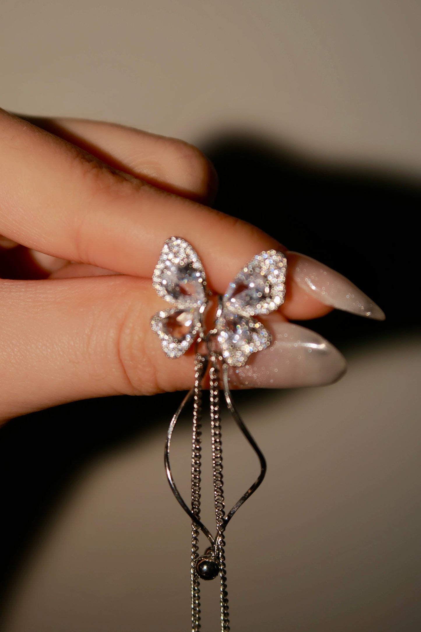 에테리얼 버터플라이 이어링