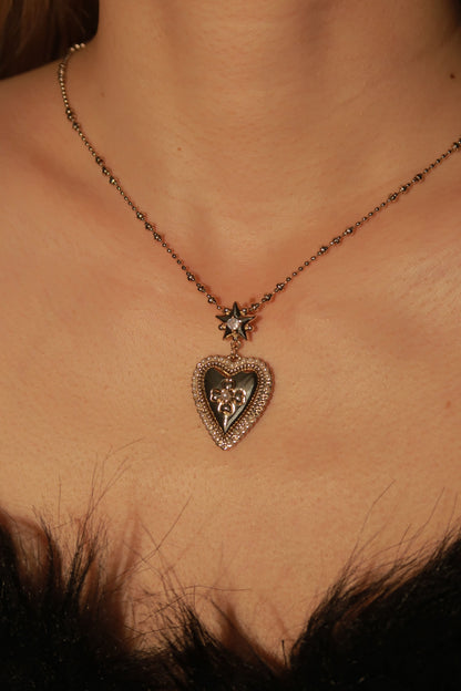 Divine Pearl Necklace