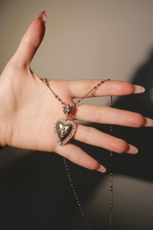 Divine Pearl Necklace