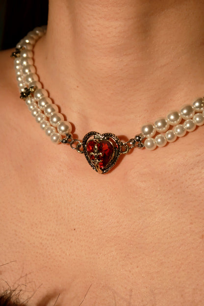 Blood Rose Pearl Choker