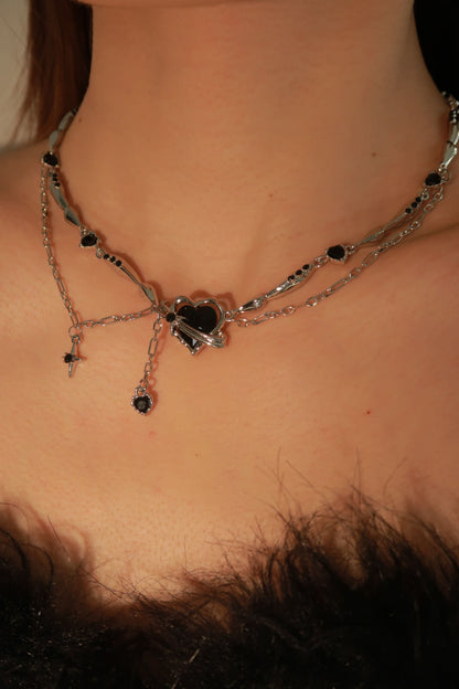 Heart-Shaped Black Gem Necklace with Star