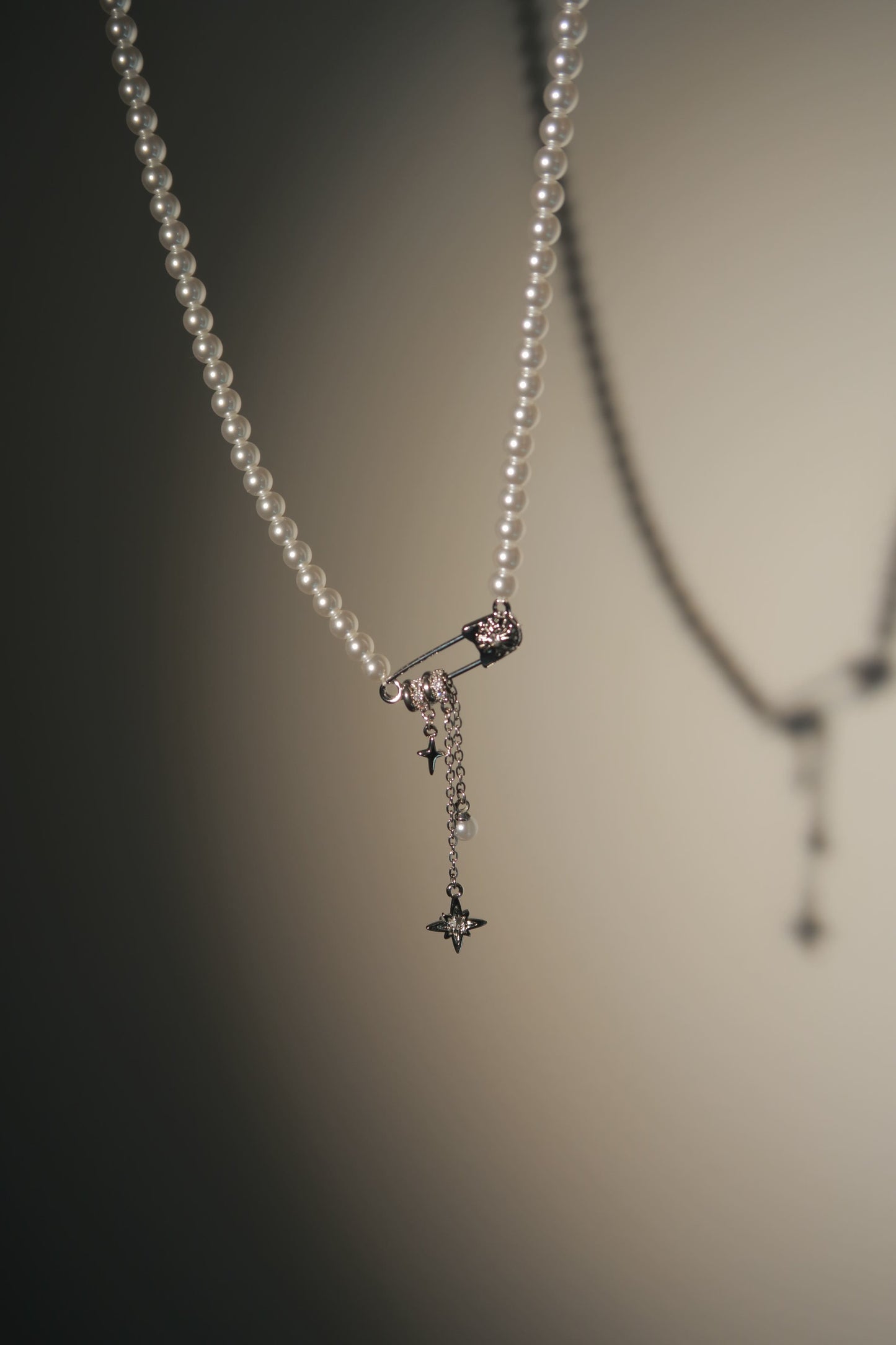 Starlit Pin Pearl Necklace