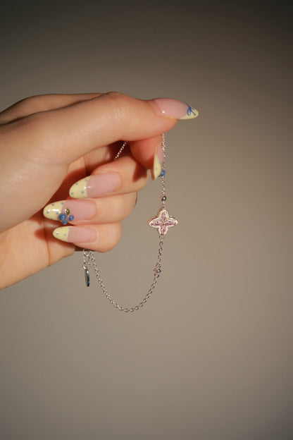 Pink Diamond Clover Bracelet