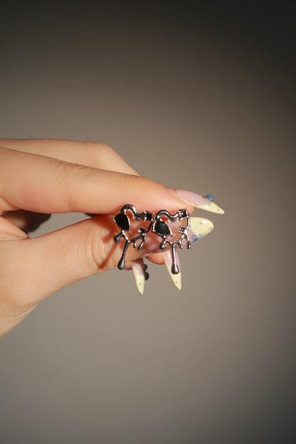 Thornbound Heart Earrings