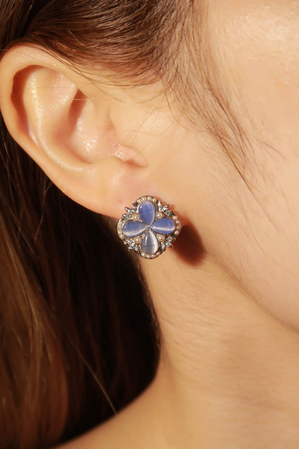 Blue Moon Light Clover Earrings